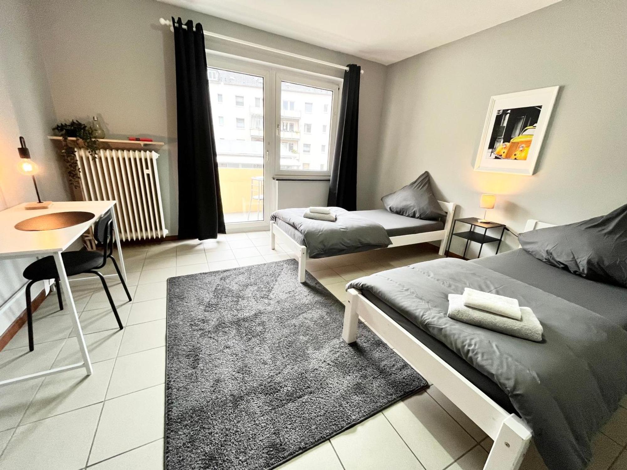 Apartment 10e 90qm Wi-fi Free Parking Calm Back House