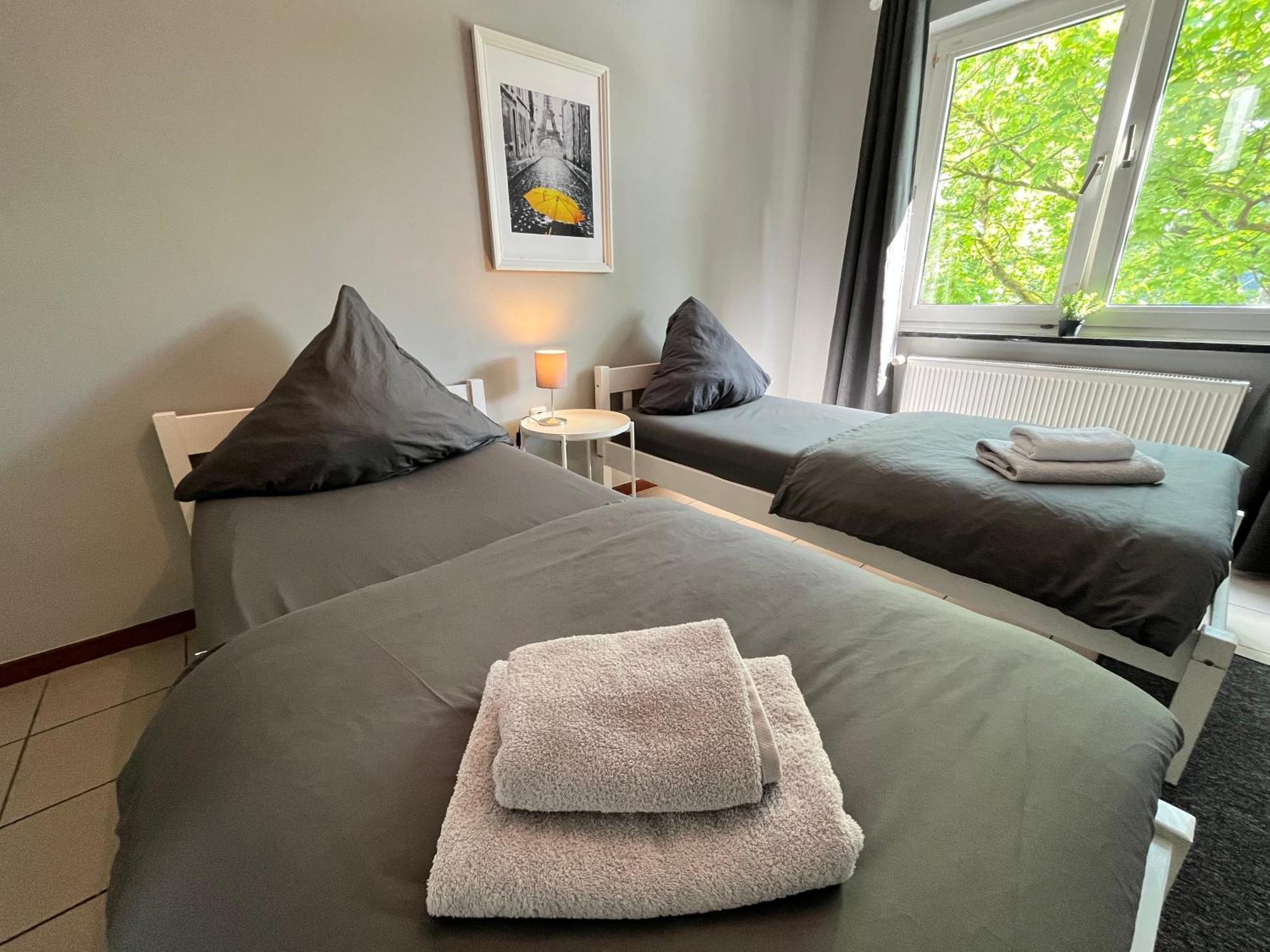 10e 90qm Wi-fi Free Parking Calm Back House * Dortmund