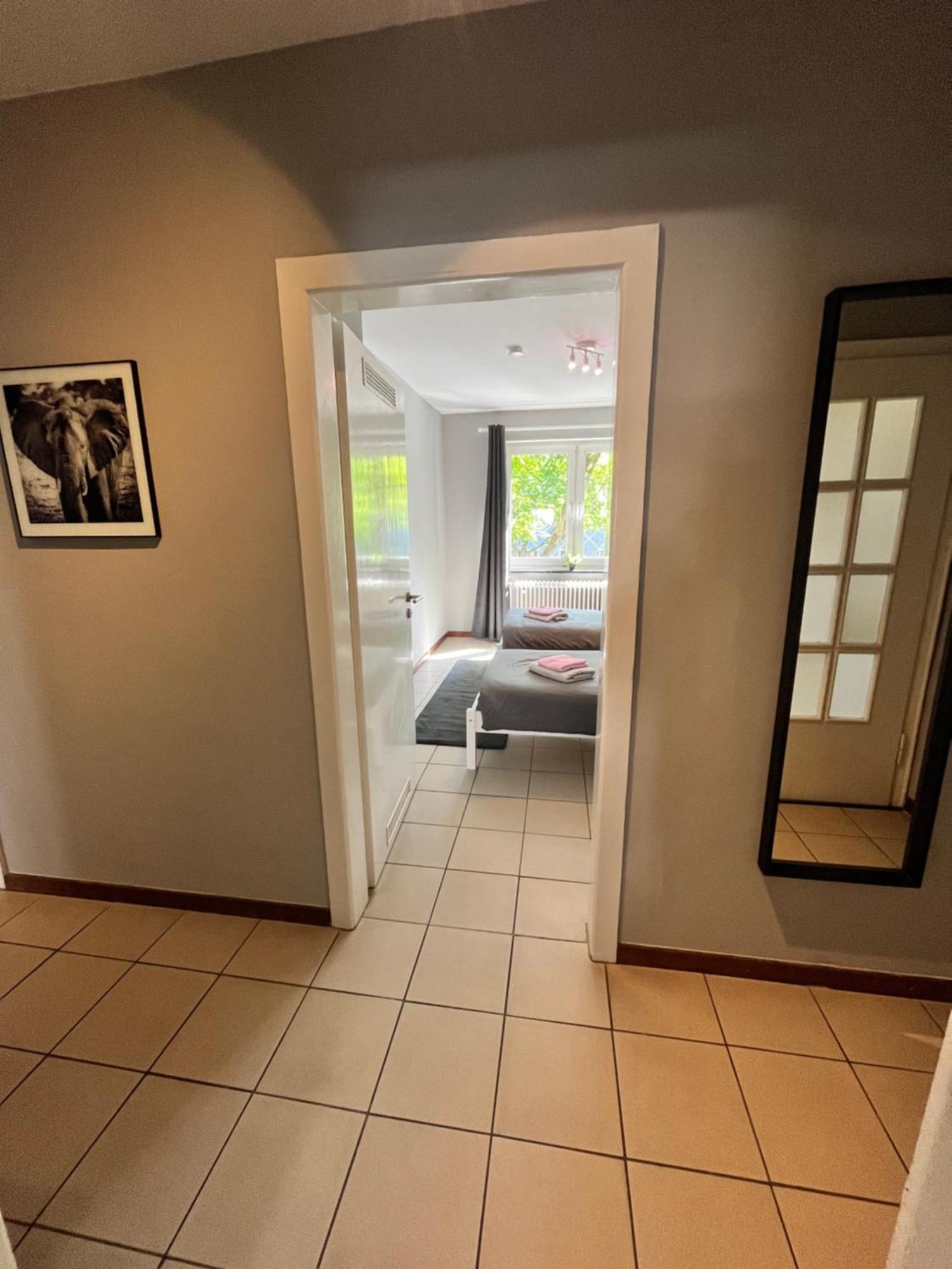 Lejlighed 10e 90qm Wi-fi Free Parking Calm Back House
